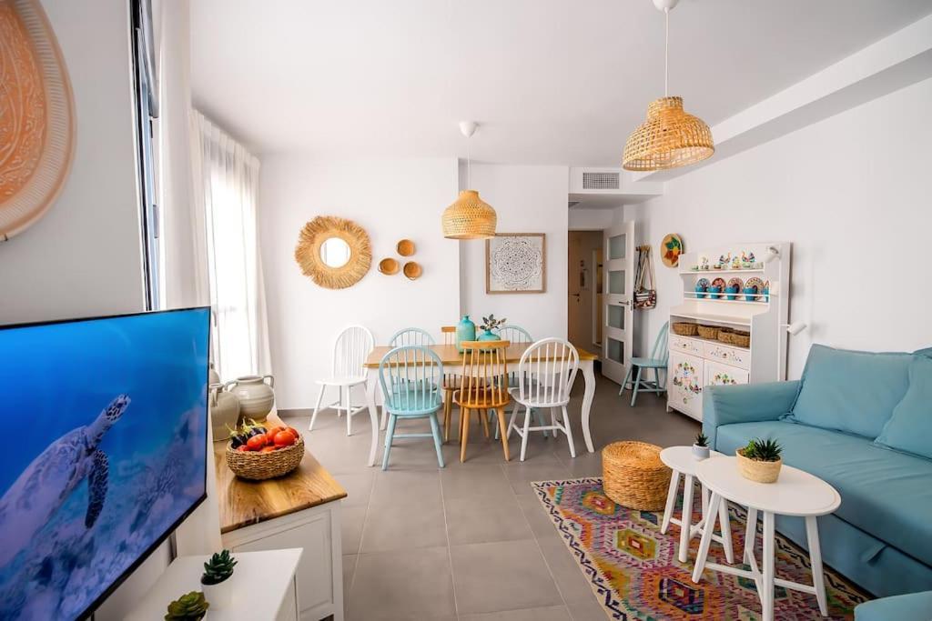 Nautilus Beach Apartment - Apartamento Azul Рота Екстериор снимка