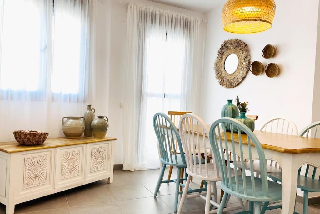 Nautilus Beach Apartment - Apartamento Azul Рота Екстериор снимка