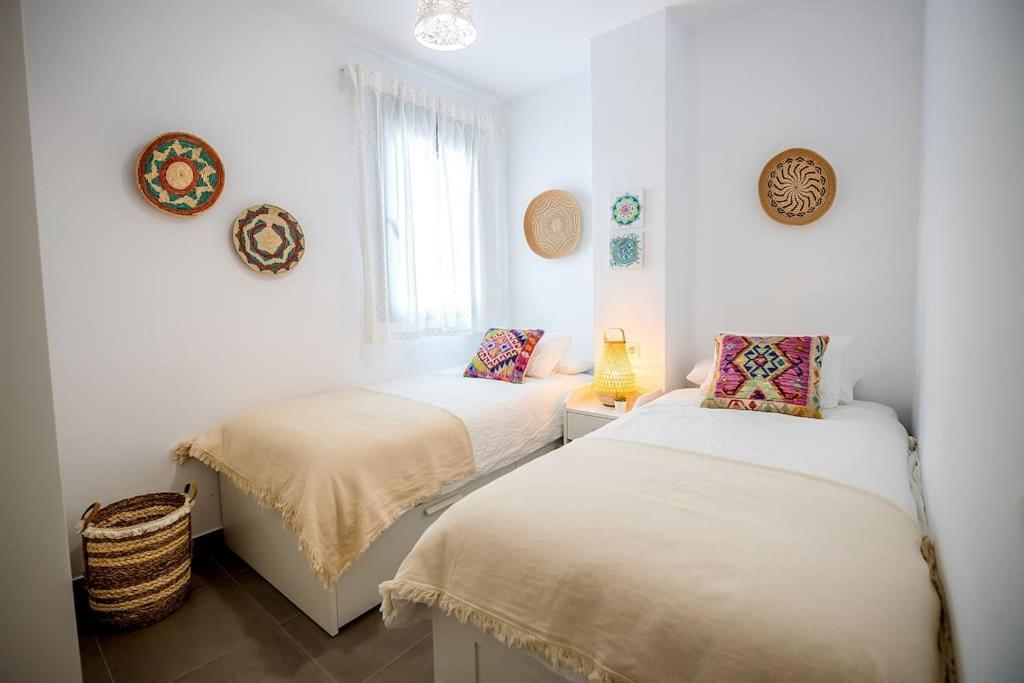 Nautilus Beach Apartment - Apartamento Azul Рота Екстериор снимка