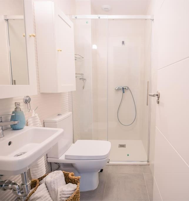 Nautilus Beach Apartment - Apartamento Azul Рота Екстериор снимка
